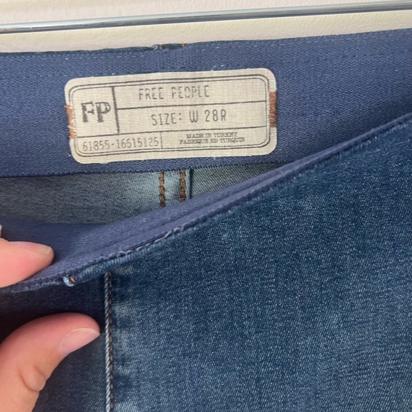 Free People Penny Pull-On Flare Bell Bottom Boho Jeans Size 28 - Picture 3 of 8
